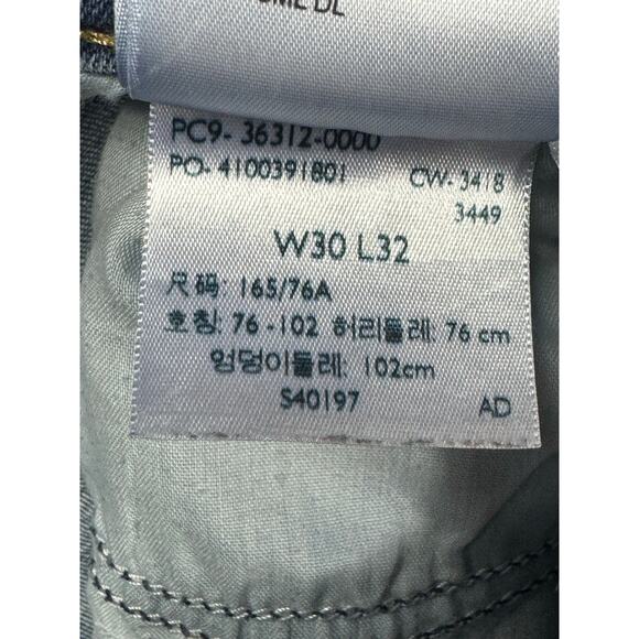 Levi's 715 Women's Bootcut Blue Denim Jeans - Size 30x30.5 - Picture 6 of 6